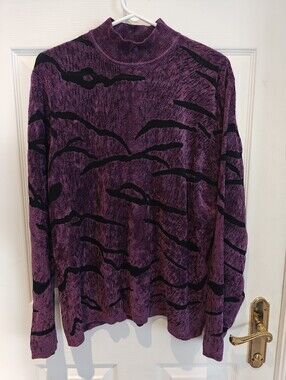 TRADITION Gothic Core Long Sleeved Sweater